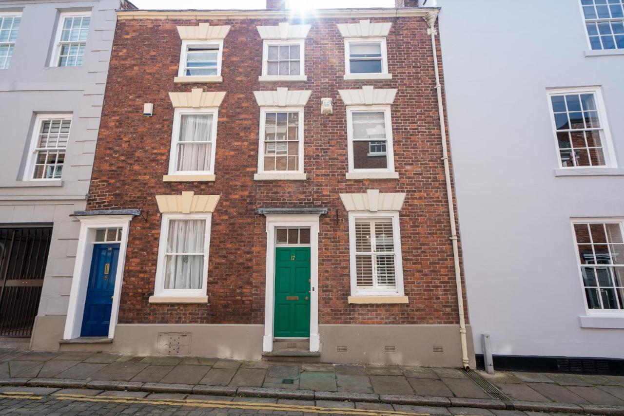 18Th Century Townhouse In Chester City Centre Villa Exterior photo