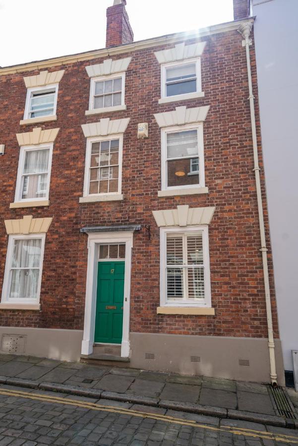 18Th Century Townhouse In Chester City Centre Villa Exterior photo